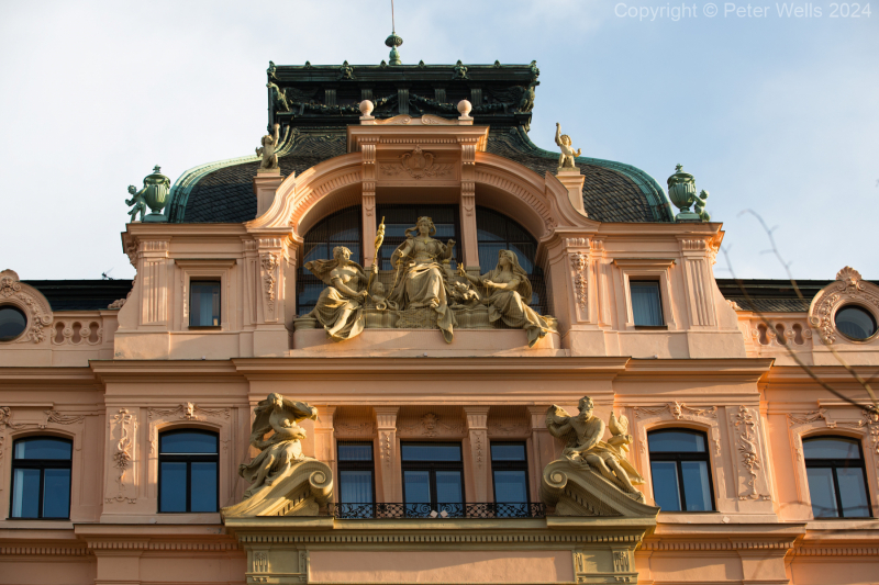 Detail on building