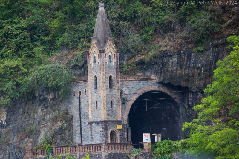 Tunnel disguised as a castle