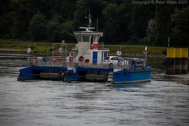 Ferry Saletio